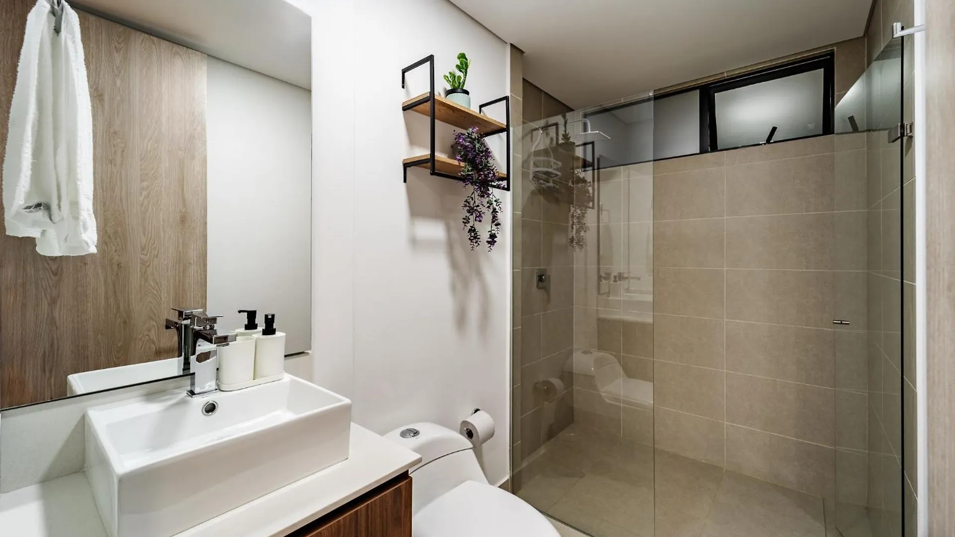 Apartamentos Medellin Caribe Suite 아파트