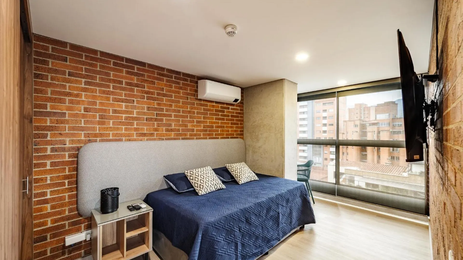 아파트 Apartamentos Medellin Caribe Suite